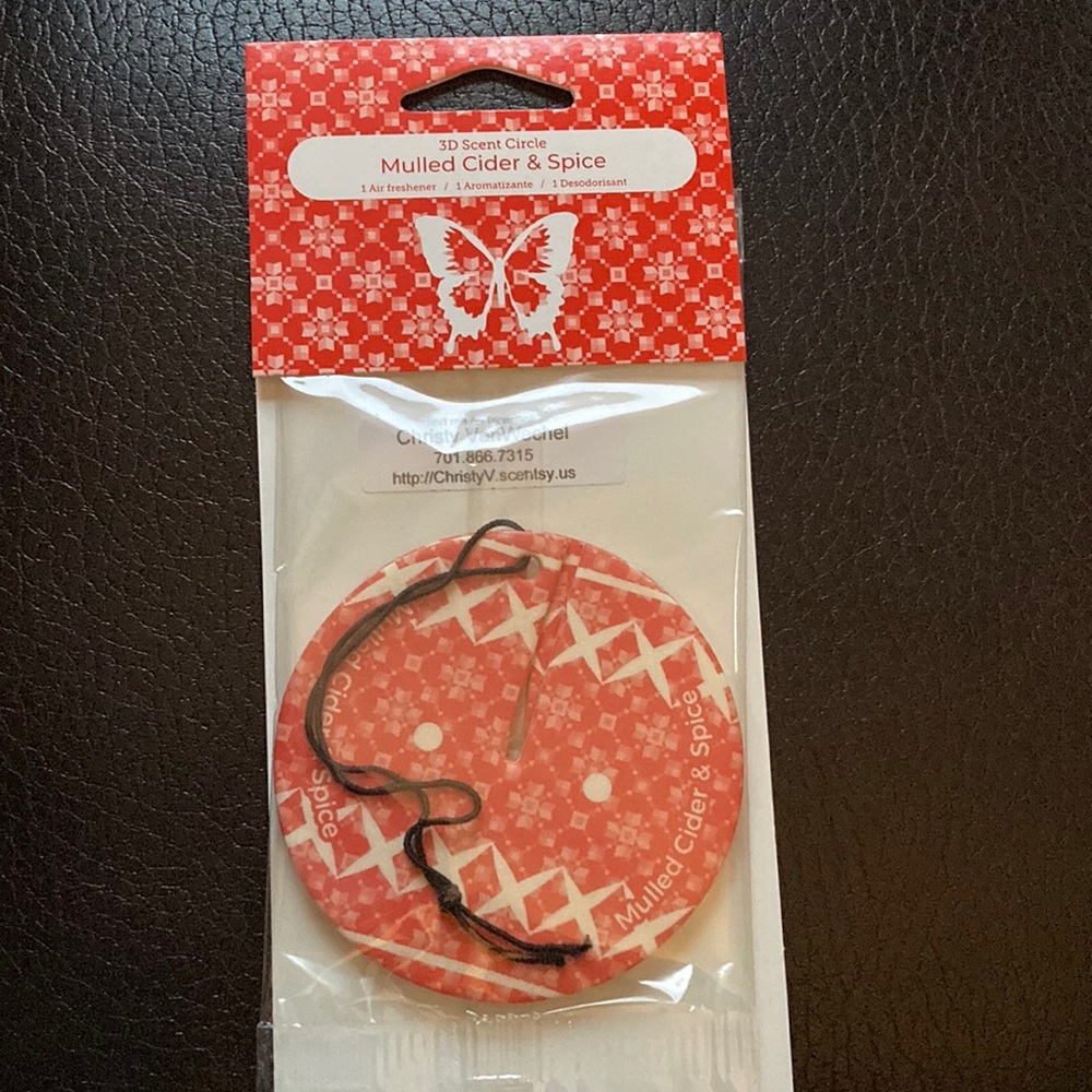 Scentsy mulled cider and spice scent circle